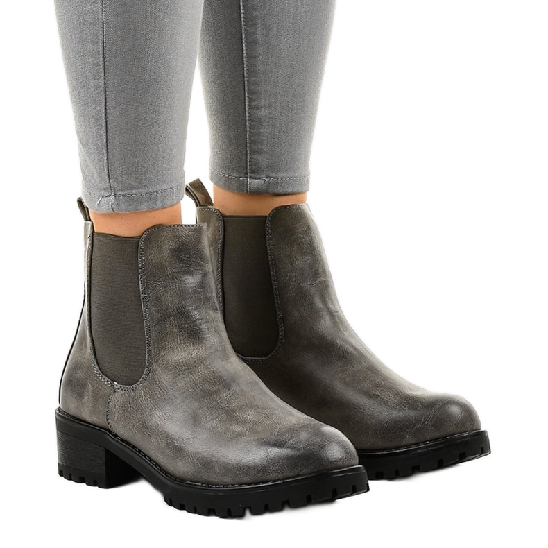 Szürke csizma az oszlopon, rugalmas Z105 -tel