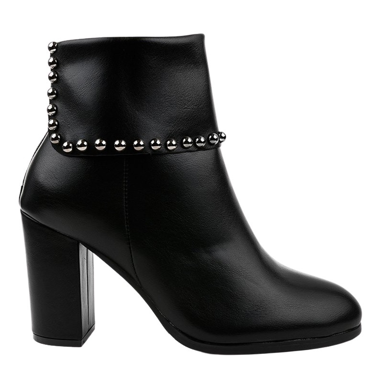 Fekete bokacsizma LJ007 csapokkal