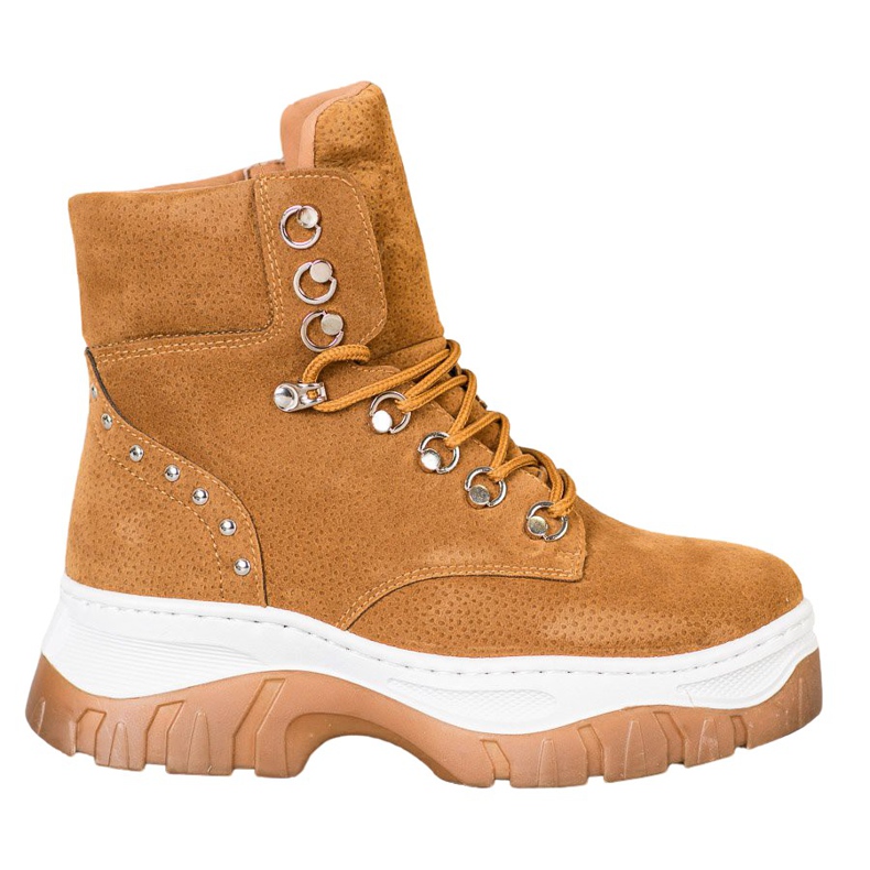 Seastar Trapperek a platformon barna