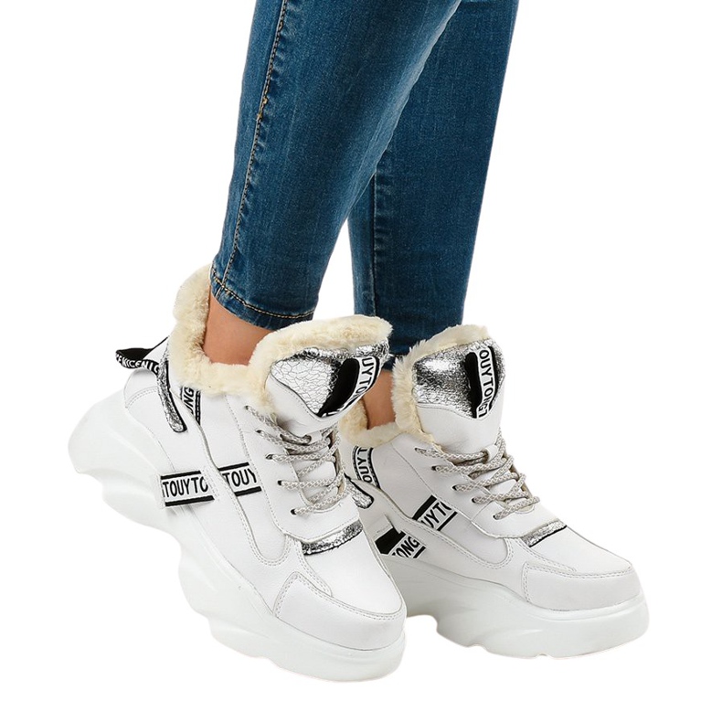 Női fehér szigetelésű cipők D80-31