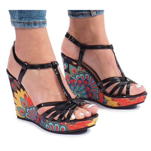 Fekete szandál az ék Ibrahim