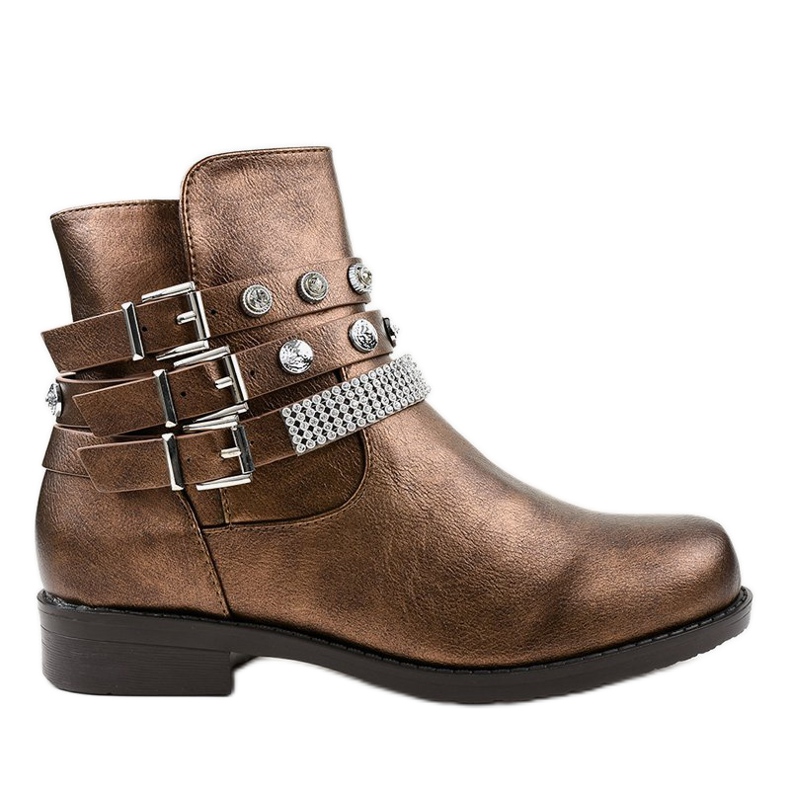 Barna csizma, gazdagon díszített LL179