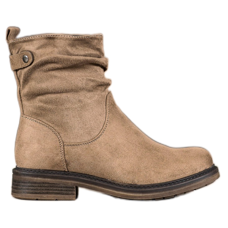 J. Star Barna munkások