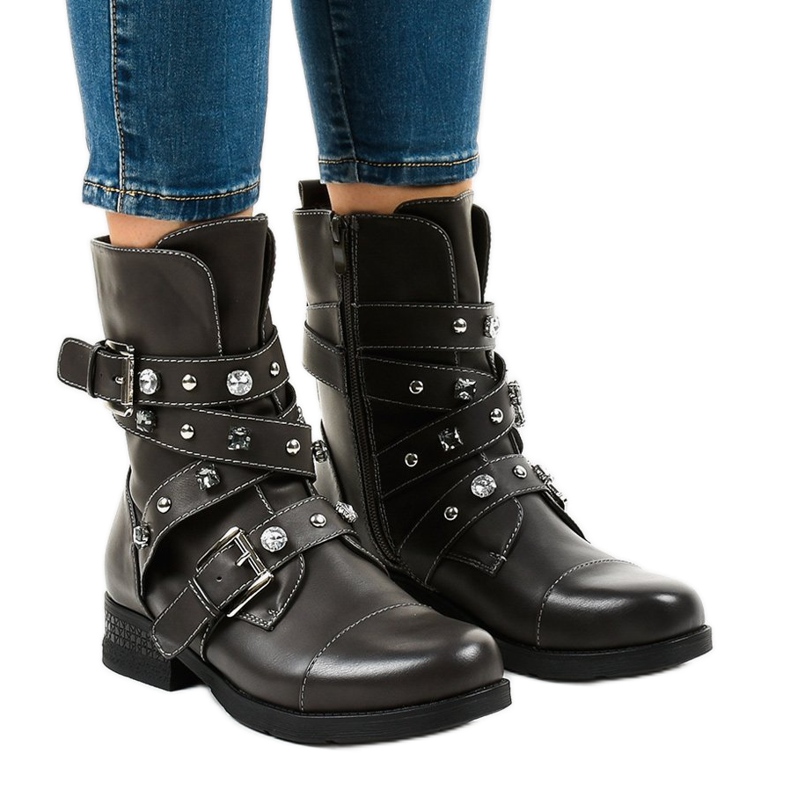 Díszített szürke, magas bokacsizma 88093