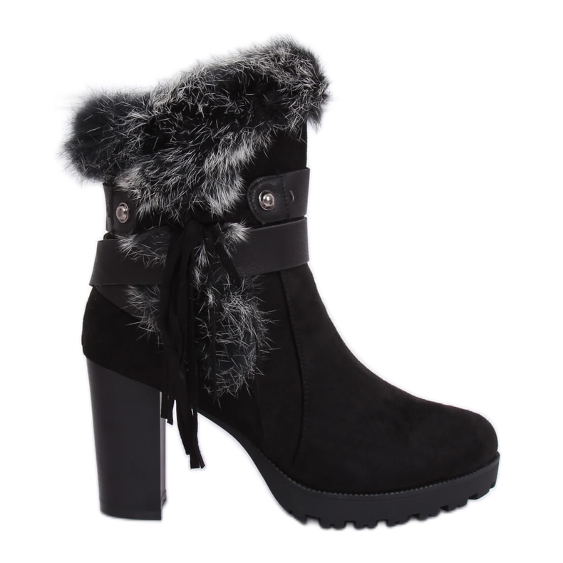 Fekete magas sarkú csizma szőrmével SP05 Fekete