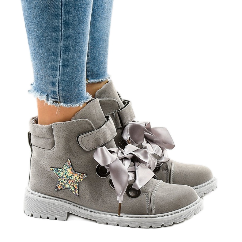 Szürke túracipő TL51-3 csillaggal Szürke túracipő TL51-3 csillaggal