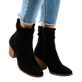 Fekete velúr cowboy csizma E2250