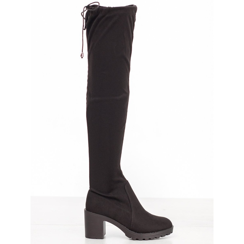 Small Swan Velúr muskétások egy oszlopon fekete