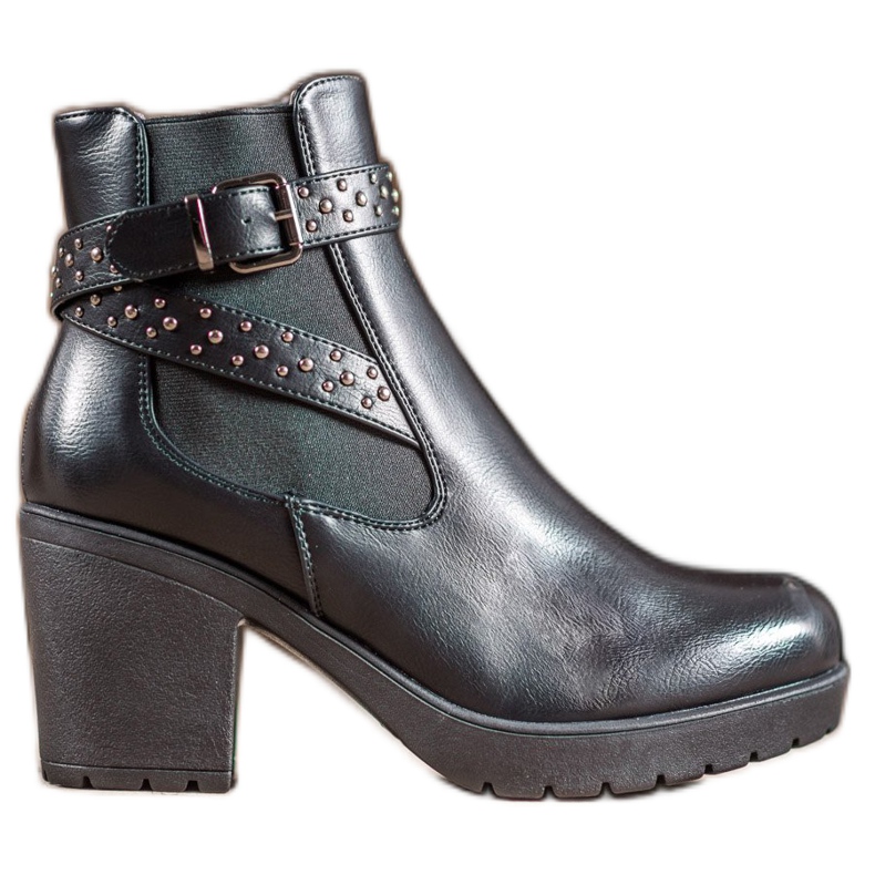 SHELOVET Csizma a platformon, fúvókákkal fekete