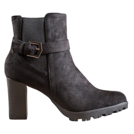 SHELOVET Velúr csizma a platformon fekete