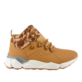 F33-3 barna szigetelésű cipők