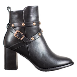 SDS Csizmák egy poszton strasszokkal fekete