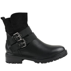 Fekete lapos szigetelt csizma M386