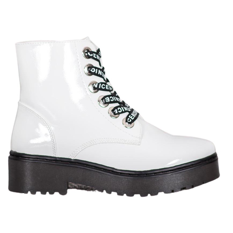 Sergio Leone Fehér cipő a platformon