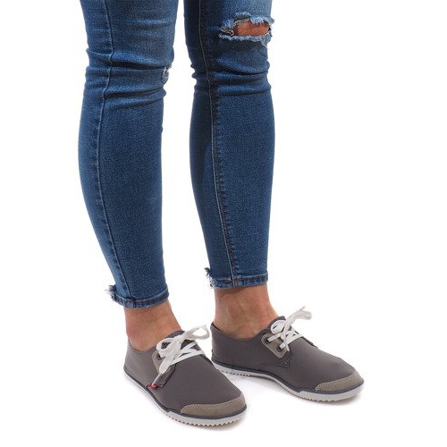 Lycra CC8518 szürke fűzős tornacipő Lycra CC8518 szürke fűzős tornacipő