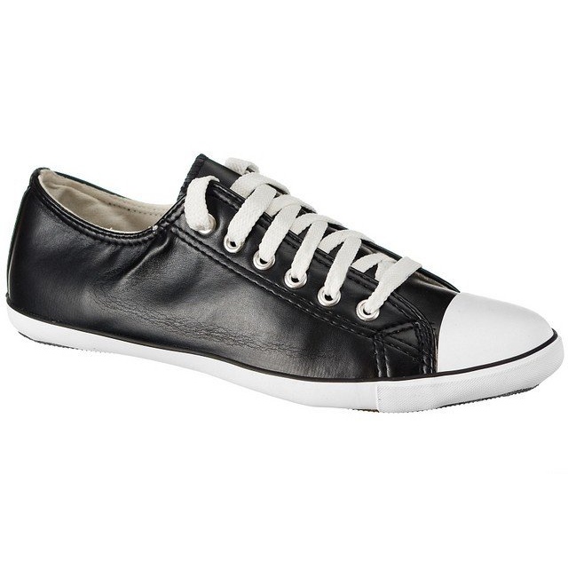 Klasszikus cipők 001 Fekete