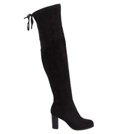 Fekete magas sarkú csizma PE161P Fekete