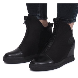 Nathalie fekete velúr cipők