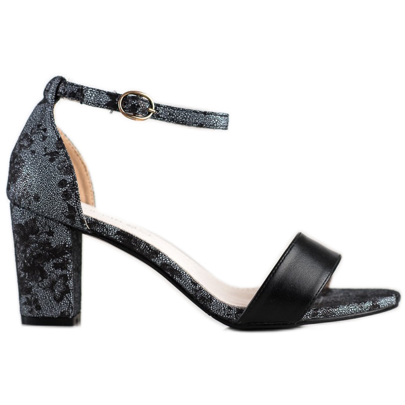 Goodin Stílusos szandál csipkével fekete