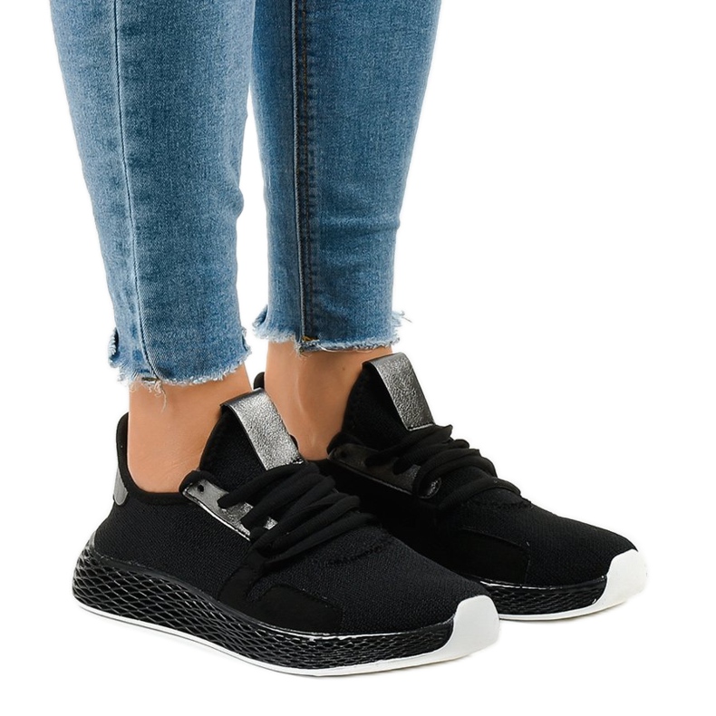 Fekete sportcipő BL20190-SP