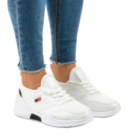 Fehér SH809 női sportcipő