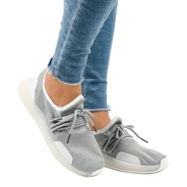Szürke női sportcipő B-6851