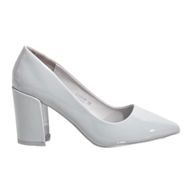 Szürke szivattyúk a LE061P oszlopon Szürke szivattyúk a LE061P oszlopon