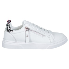 SHELOVET Sportcipő dekoratív cipzárral fehér