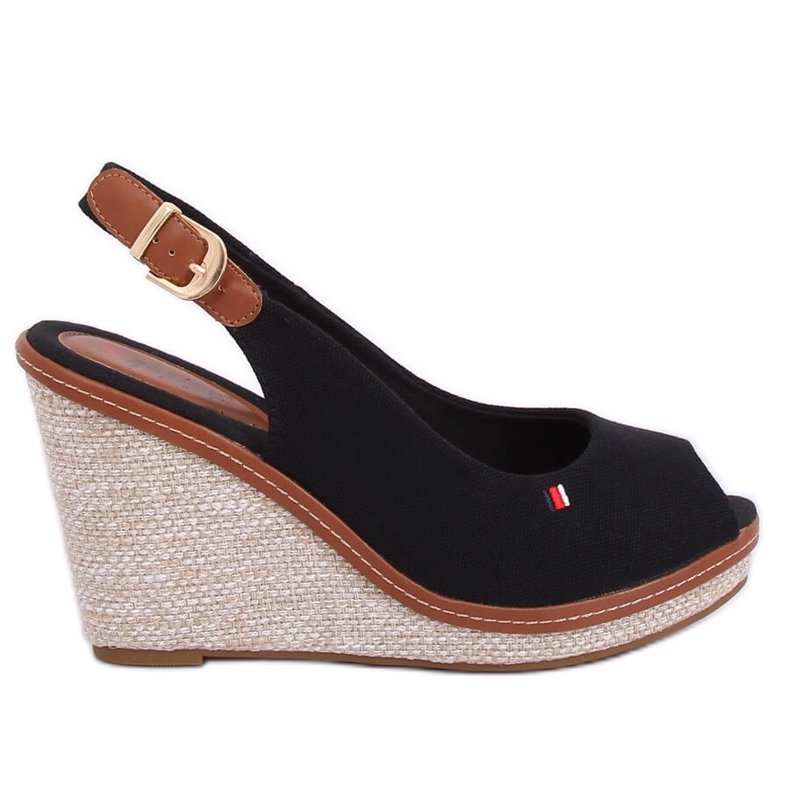 Fekete szandál ék sarkán R132P Fekete