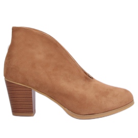 Átmeneti csizma hasított teve NS128P Camel barna
