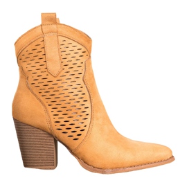 Seastar Áttört tehénlányok egy oszlopon barna