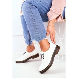 SEA Női fehér lakkozott cipő NC991