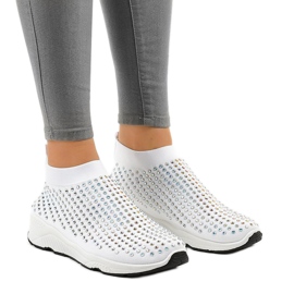 Fehér sportcipő köbös cirkóniákkal LG27 Fehér sportcipő köbös cirkóniákkal LG27