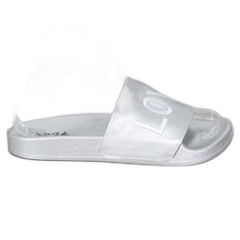 Small Swan LOVE & HATE Eco bőrpapucs ezüst Small Swan LOVE & HATE Eco bőrpapucs ezüst