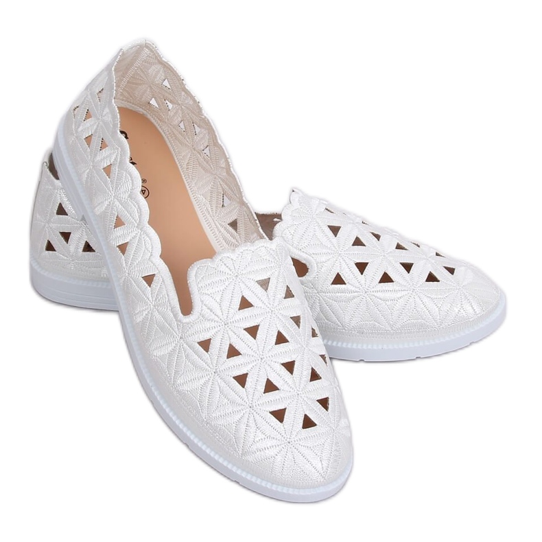 Fehér áttört balerinák JX79P Fehér Fehér áttört balerinák JX79P Fehér