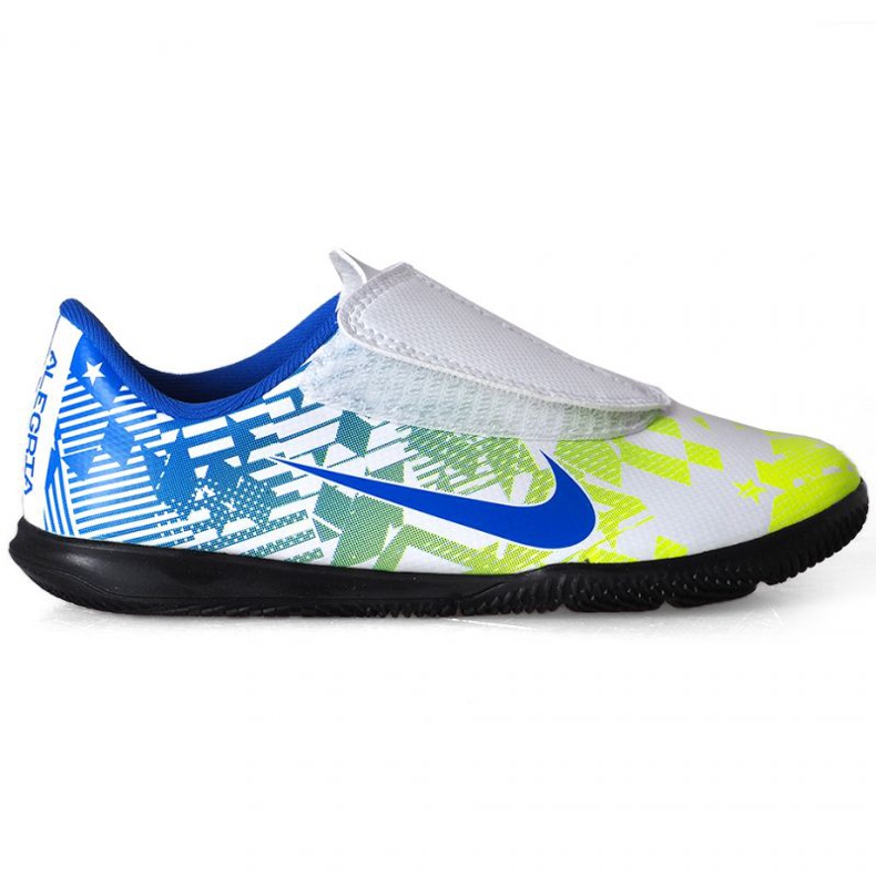 Nike Mercurial Vapor 13 Club Njr Ic PS (V) Jr AT8171 104 futballcipő fekete fehér Nike Mercurial Vapor 13 Club Njr Ic PS (V) Jr AT8171 104 futballcipő fekete fehér