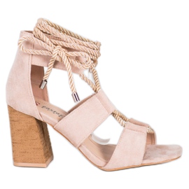 Seastar Kötött szandál egy bárban barna