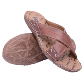 Iguana Barna világos bőrű férfi papucs Rendben