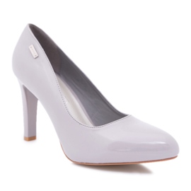 Sergio Leone Női szürke szivattyúk lakkozva egy Campbell oszlopon