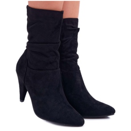 HAN Női csizma magas sarkon a boka felett Fekete Temma HAN Női csizma magas sarkon a boka felett Fekete Temma