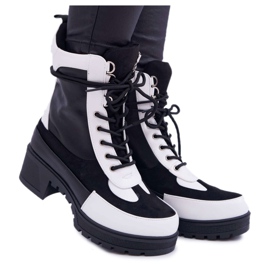 HAN Ridley magas fűzős női csizma fehér fekete