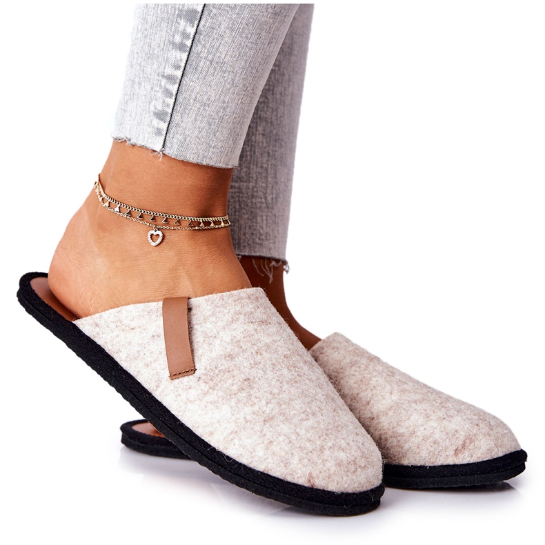 Női otthoni papucs Big Star Beige D267862A bézs