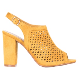 Weide Áttört szandál egy bárban sárga