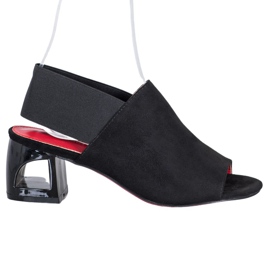 Goodin Csúsztatható cipő egy poszton fekete