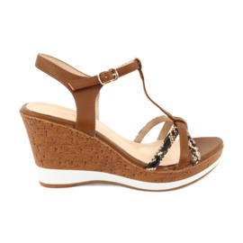 Szandál az ék Sergio Leone SK308 barna