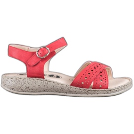 SHELOVET Könnyű szandál a platformon piros SHELOVET Könnyű szandál a platformon piros