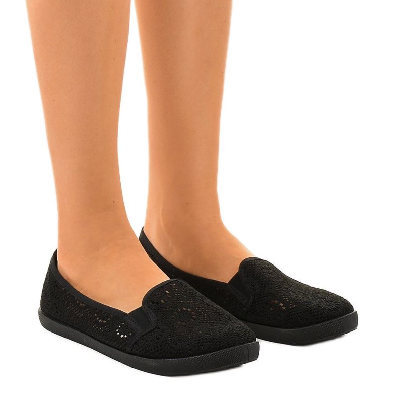 HJ1709 fekete csúszós áttört cipők