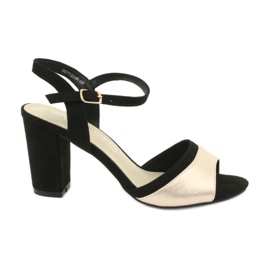 Filippo DS777/20 női szandál a fekete/aranyoszlopon