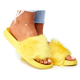 Női papucs szőrmével Sárga szőr Női papucs szőrmével Sárga szőr