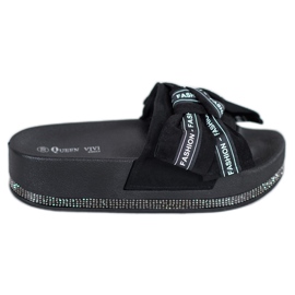 Queen Vivi Fekete divatpapucs